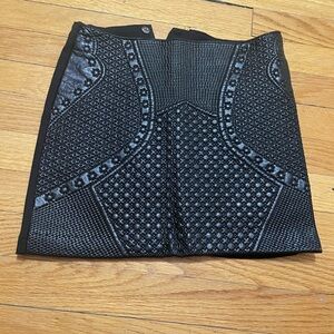 H&M Black Textured Pencil Skirt